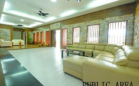 Mersing Maple Villa